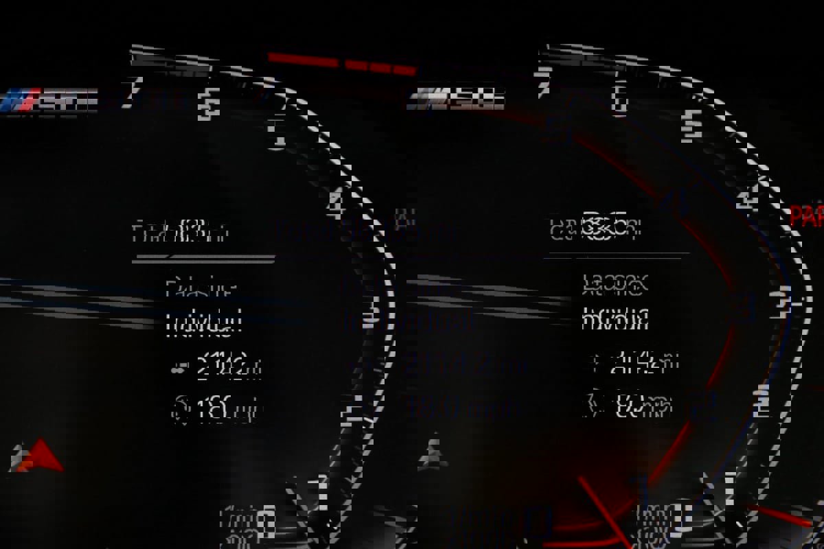 Used 2022 BMW X7 M50i w/ Executive Package image 47