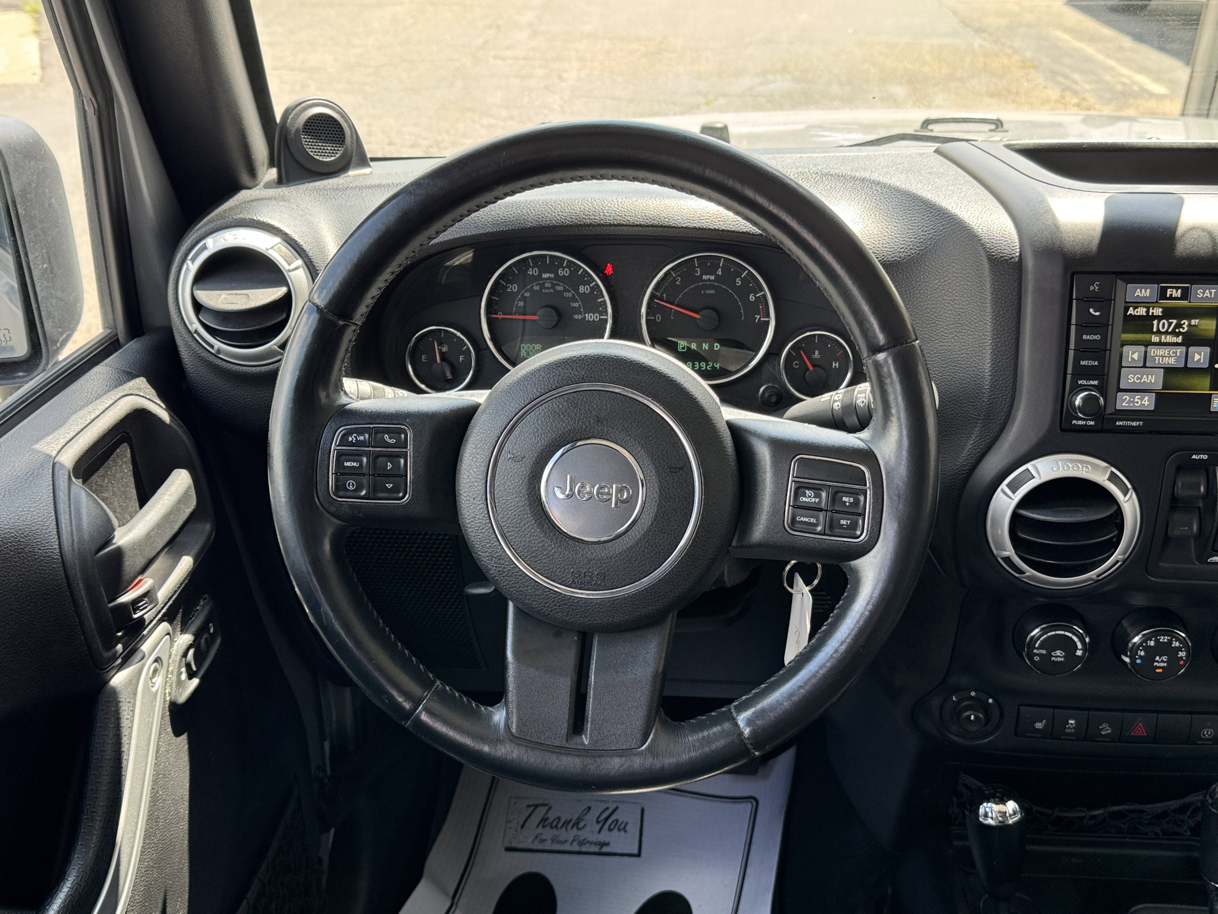 Used 2013 Jeep Wrangler Unlimited Sahara w/ Dual Top Group AWD/4WD image 9