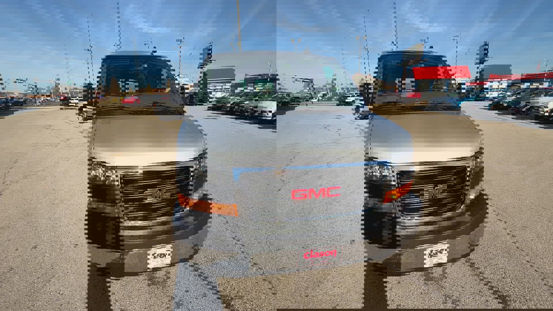 New 2025 GMC Savana 2500 image 3