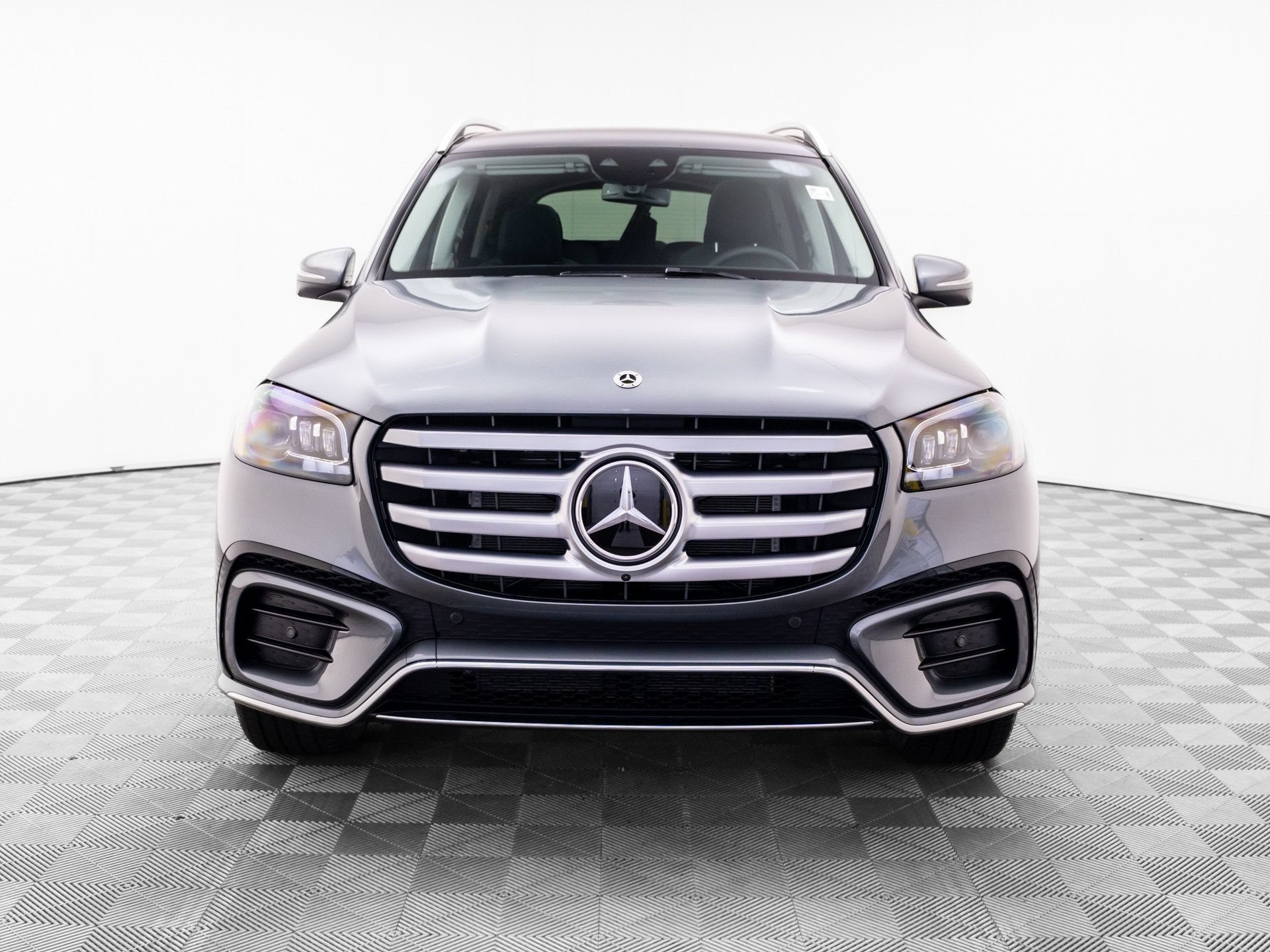 New 2026 Mercedes-Benz GLS 450 4MATIC image 9