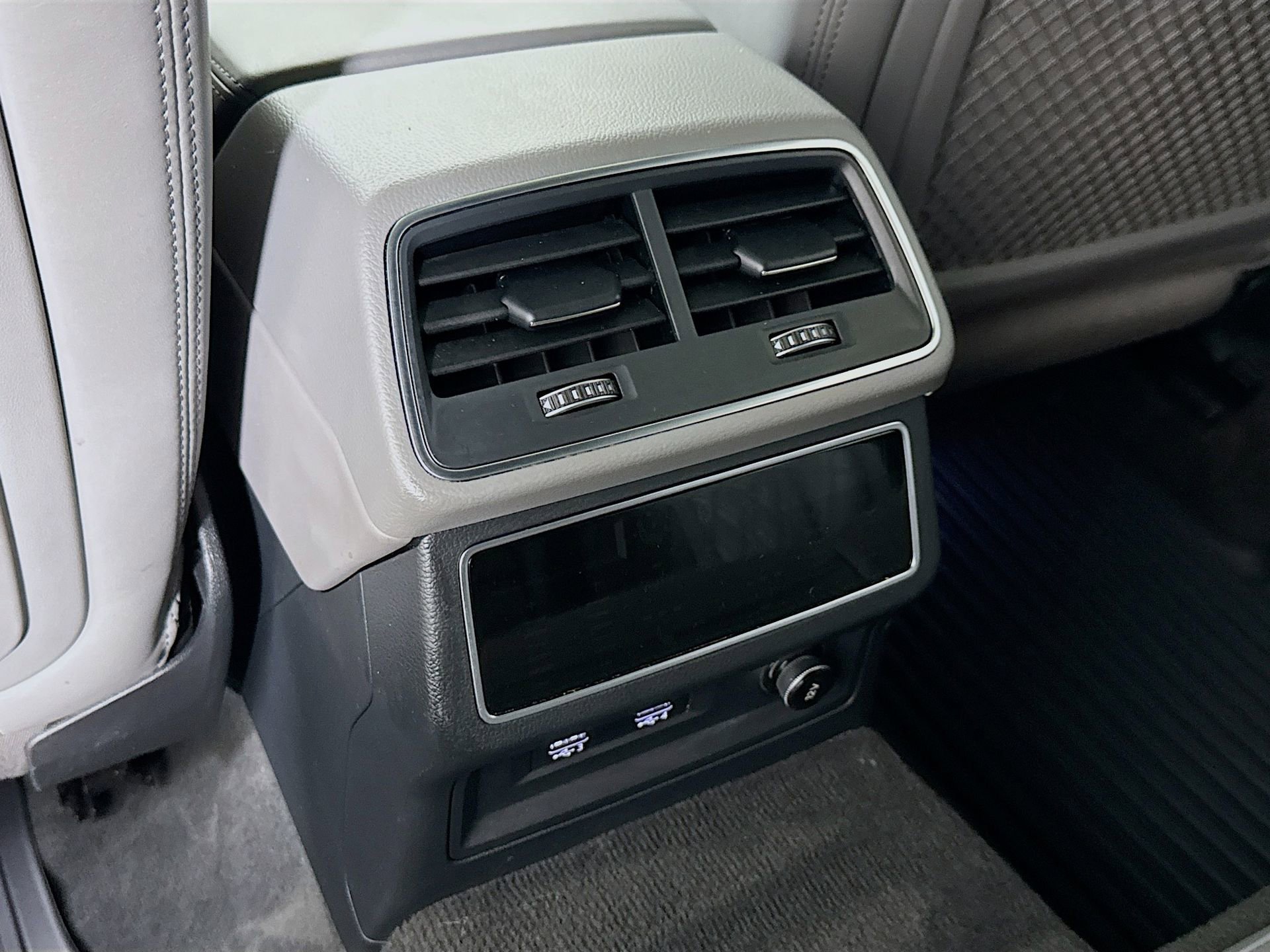 Used 2020 Audi S7 Prestige image 27