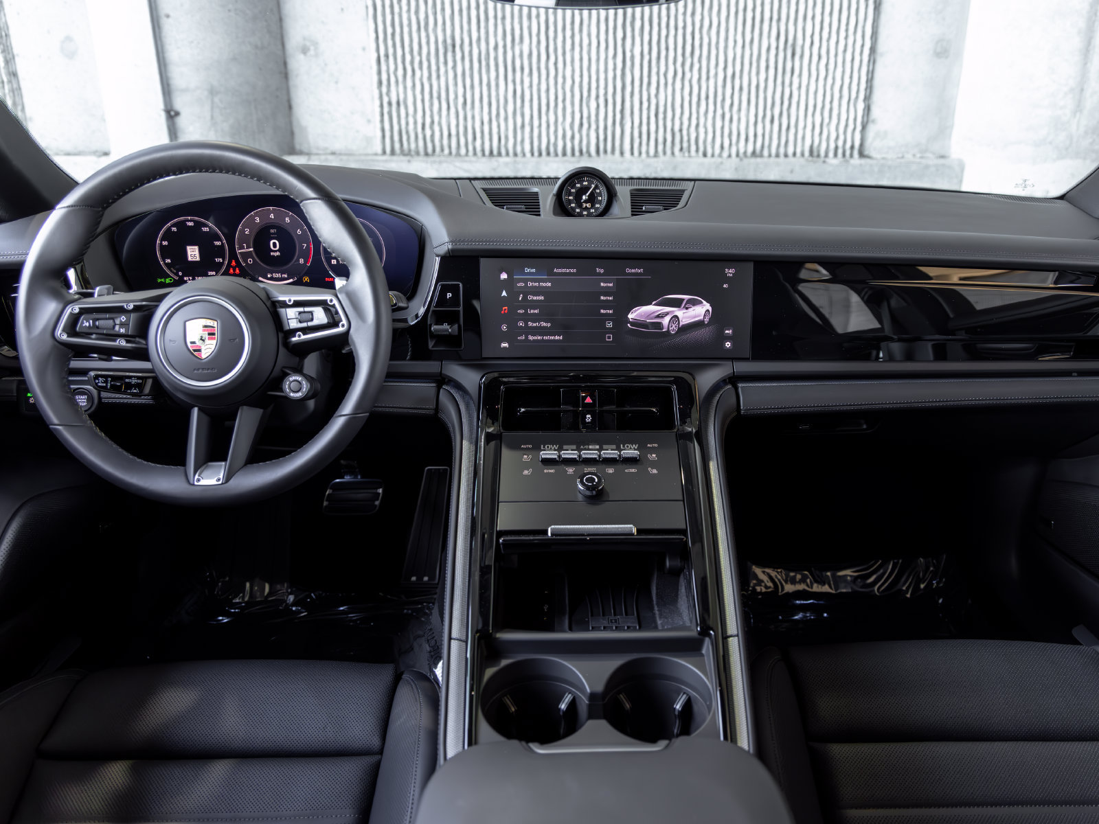 Certified 2024 Porsche Panamera 4 AWD/4WD image 42