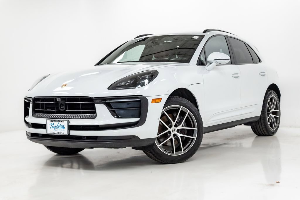 Used 2022 Porsche Macan image 1