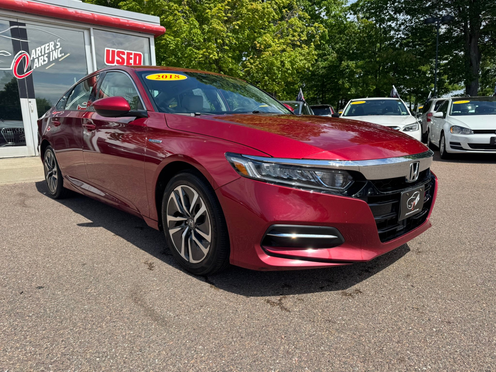 Used 2018 Honda Accord Hybrid image 2