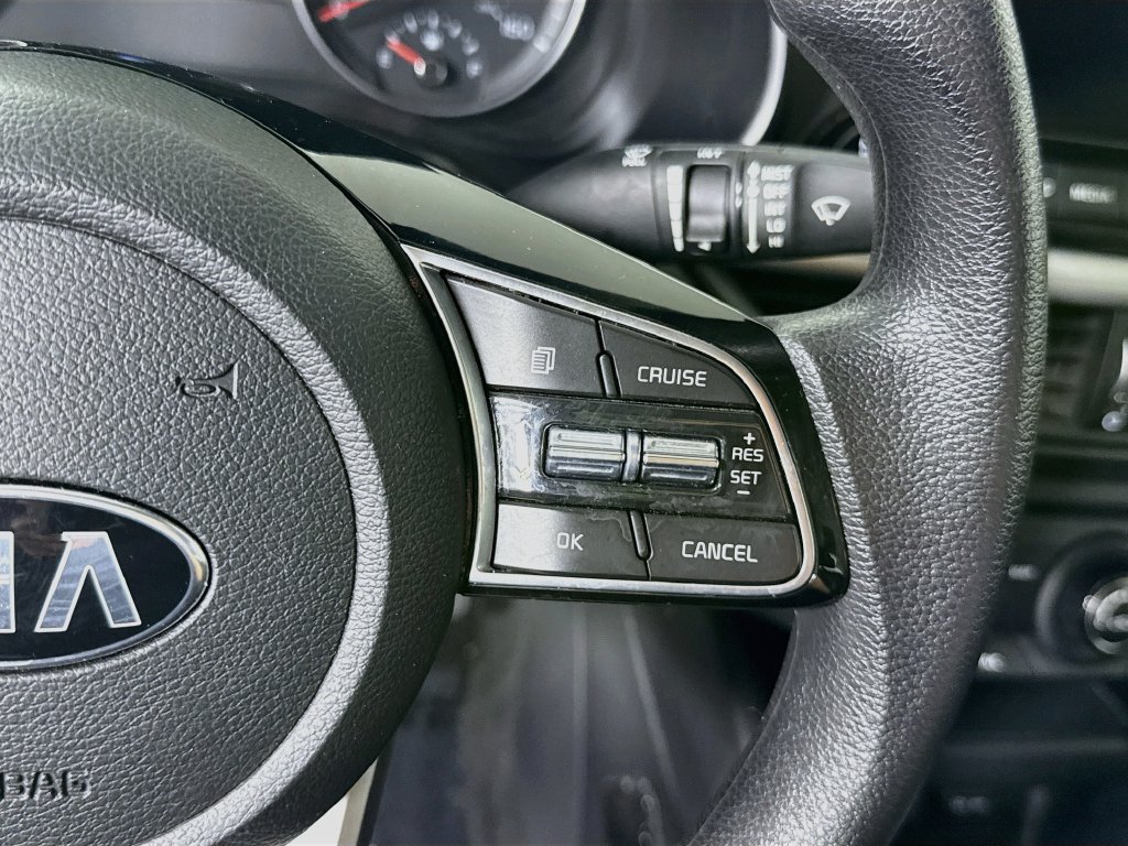 Used 2021 Kia Forte LXS FWD image 19