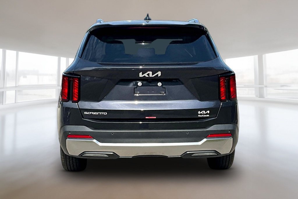 New 2026 Kia Sorento S w/ S Panoramic Sunroof Package FWD image 4