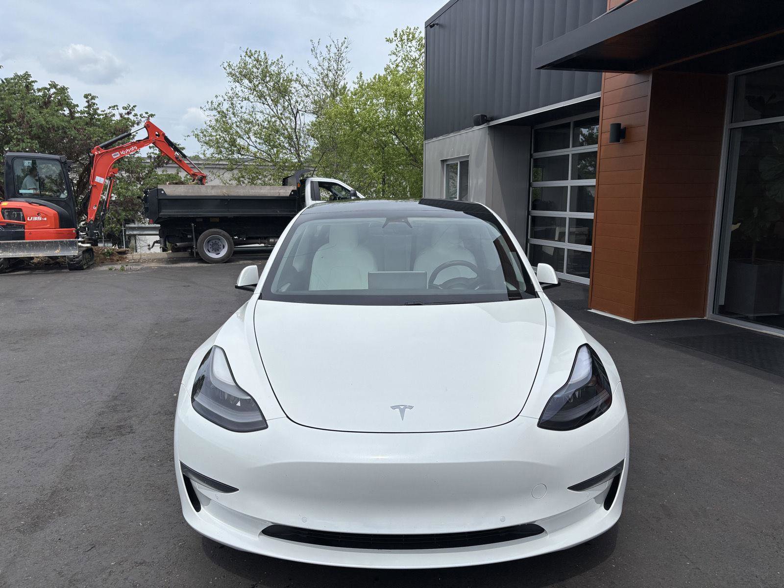 Used 2021 Tesla Model 3 Performance AWD/4WD image 3