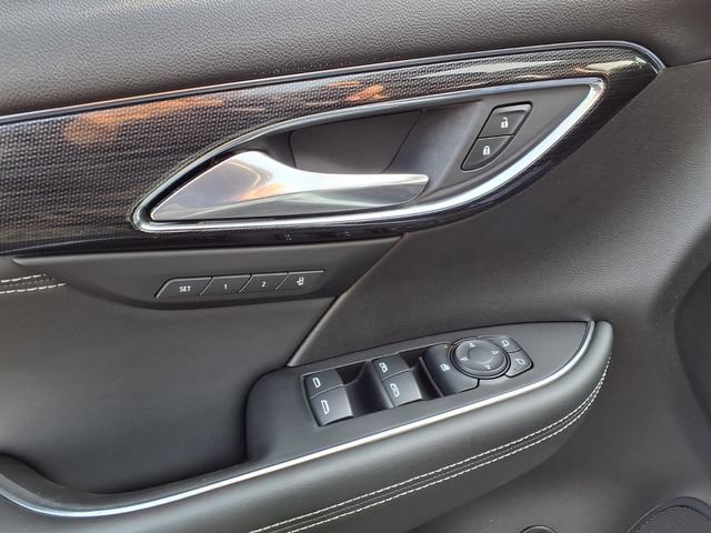 Used 2023 Buick Envision Essence w/ Sport Touring Package AWD/4WD image 19