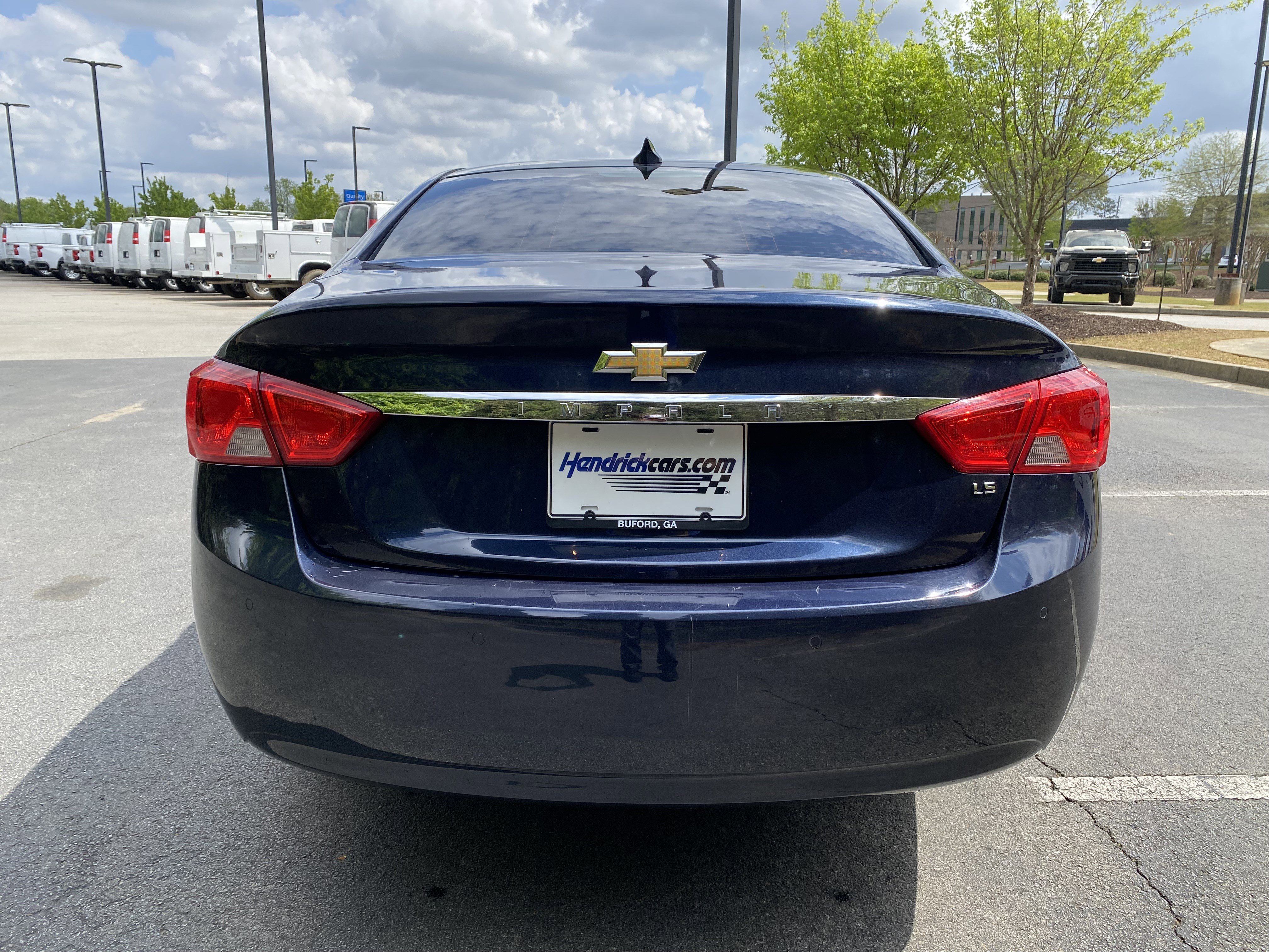 Used 2015 Chevrolet Impala LS w/ LS Convenience Package image 8