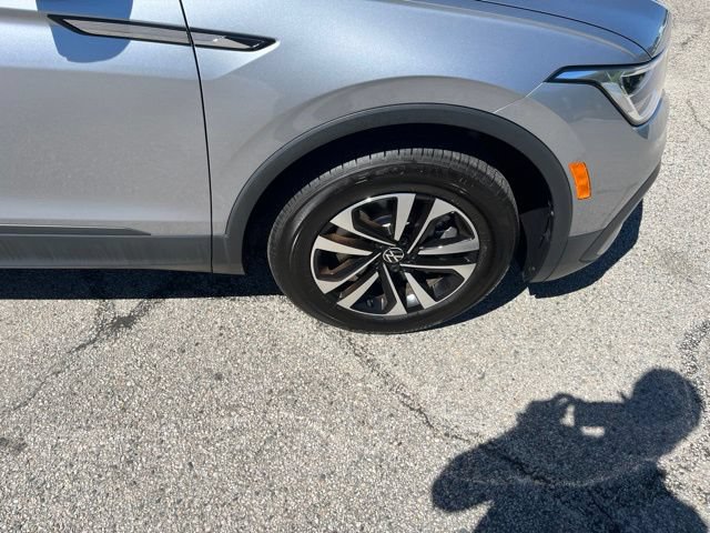 Used 2024 Volkswagen Tiguan S AWD/4WD image 16