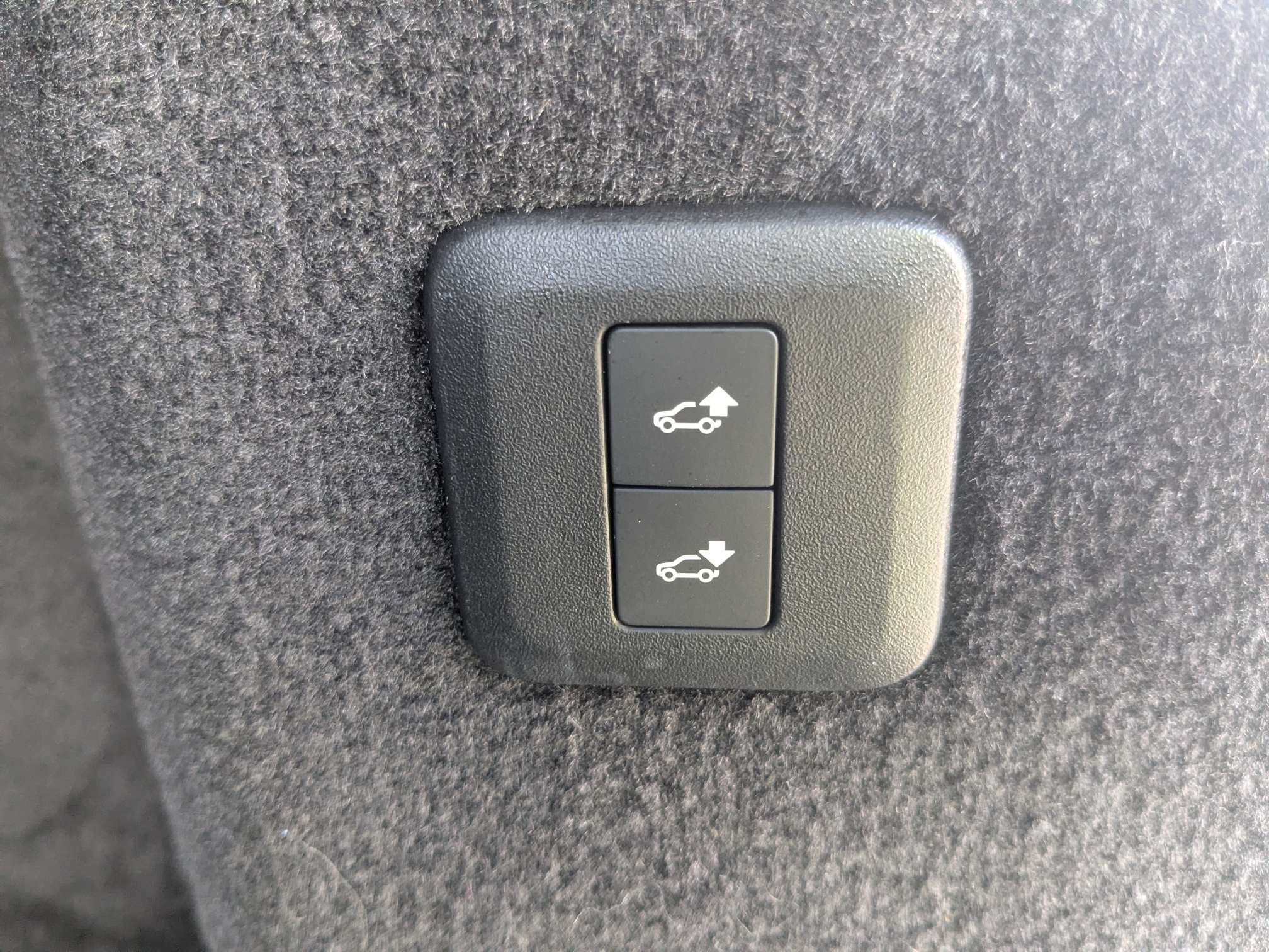 Used 2022 Land Rover Range Rover Sport SE AWD/4WD image 18