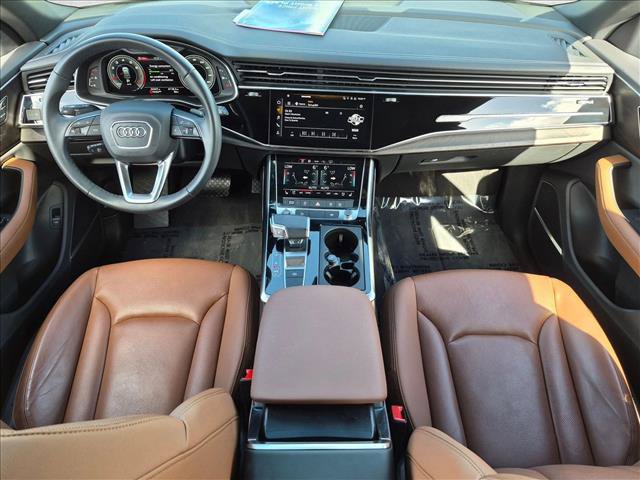Used 2023 Audi Q8 Premium Plus w/ Premium Plus Package AWD/4WD image 16