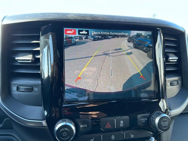 Used 2024 RAM 2500 Big Horn w/ Sport Appearance Package image 24