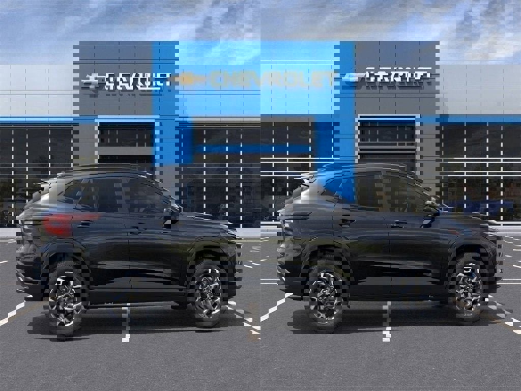 New 2025 Chevrolet Trax LT w/ Driver Confidence Package image 29