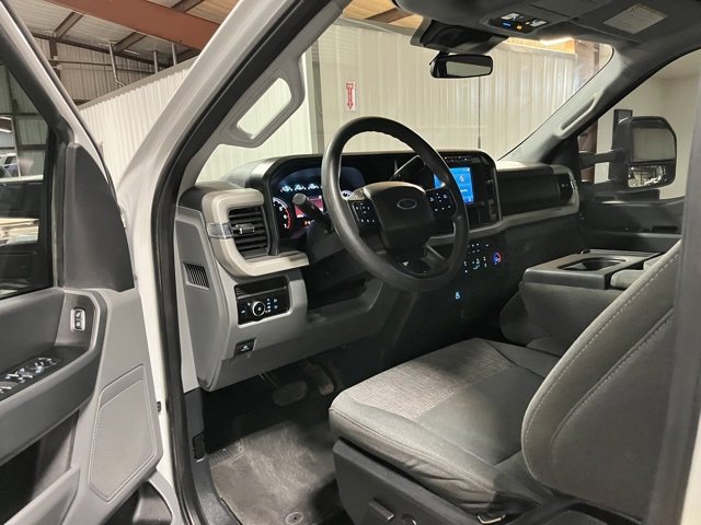 Used 2024 Ford F250 XLT image 9