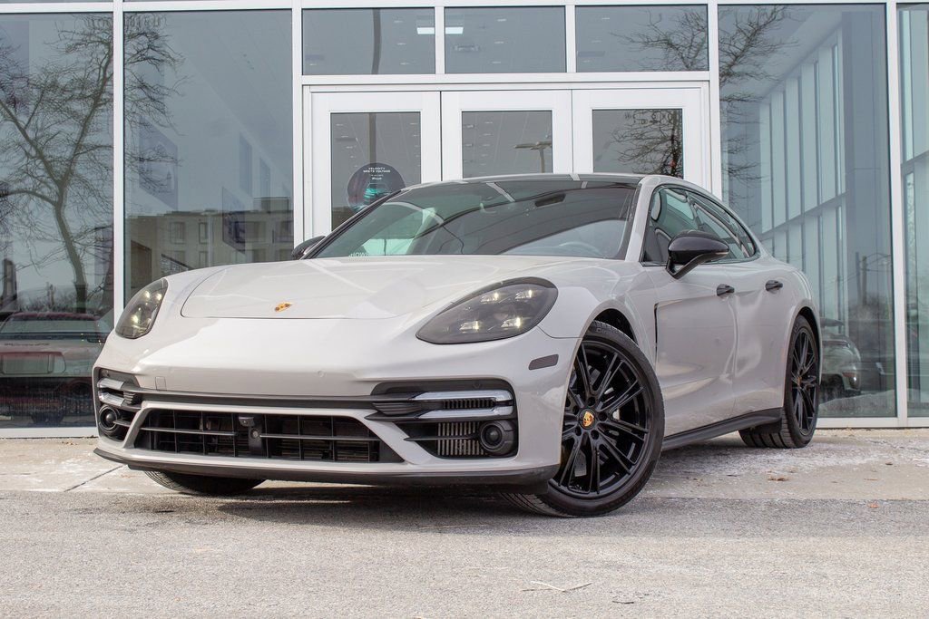 Used 2022 Porsche Panamera Turbo S image 1
