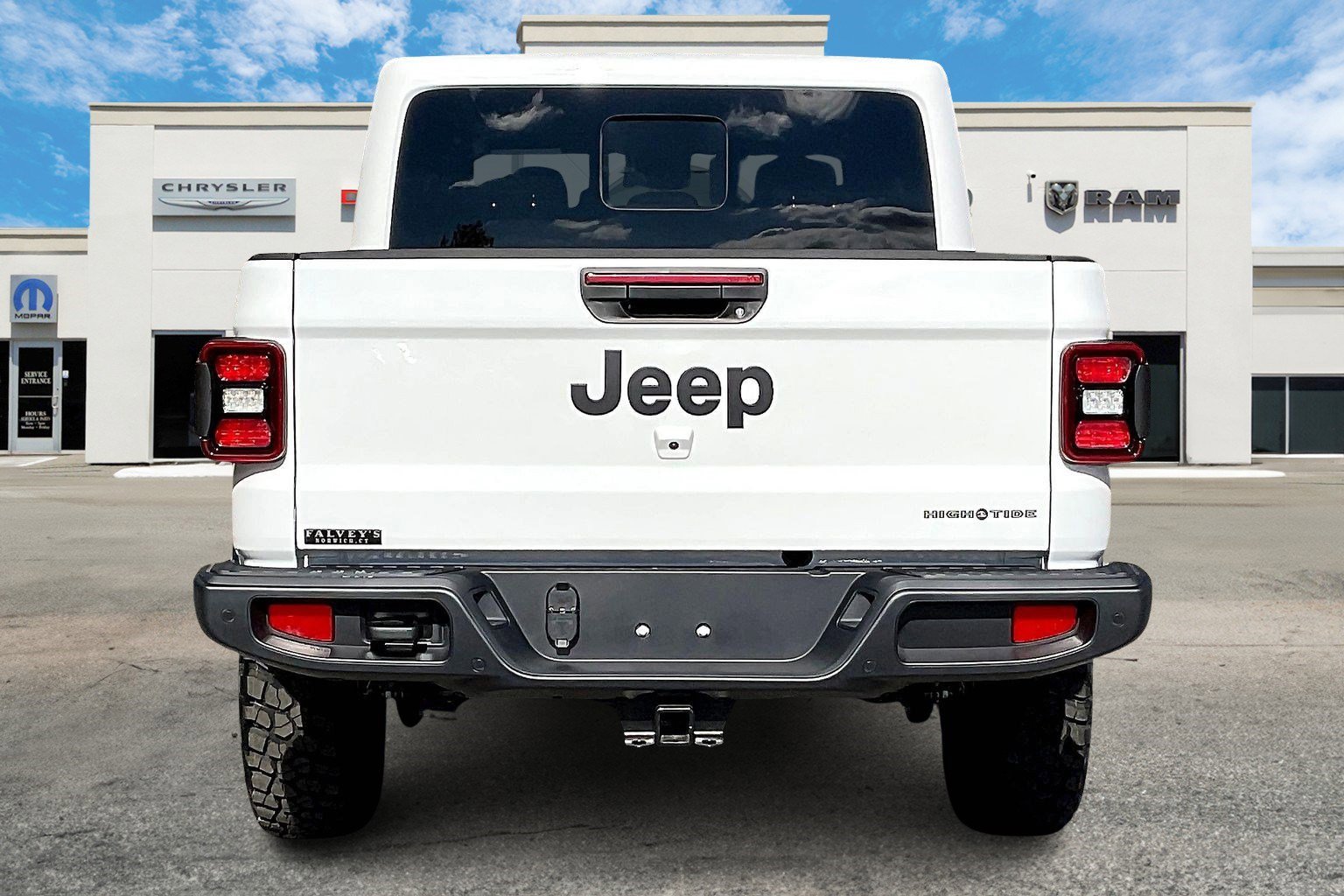 New 2025 Jeep Gladiator Sport image 4