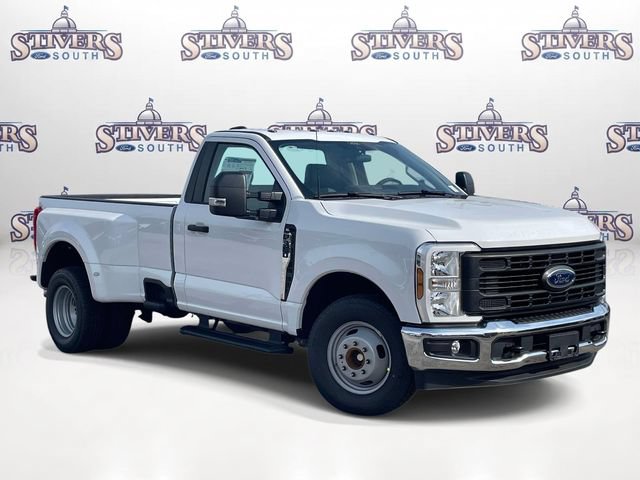 New 2026 Ford F350 XL w/ XL Driver Assist Package RWD image 1