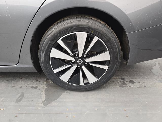 Used 2022 Nissan Altima 2.5 SV image 16