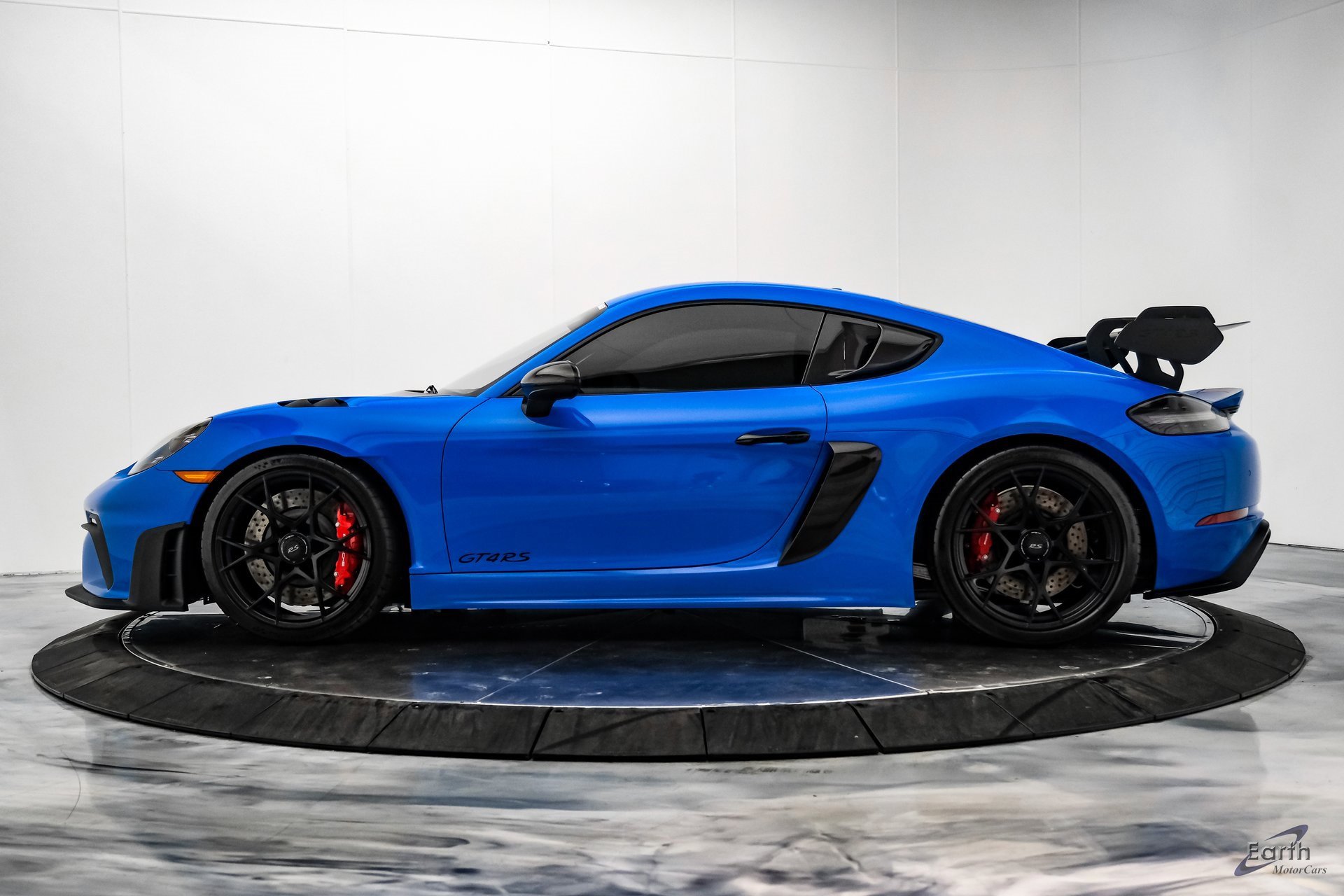 Used 2024 Porsche 718 Cayman GT4 RS image 5