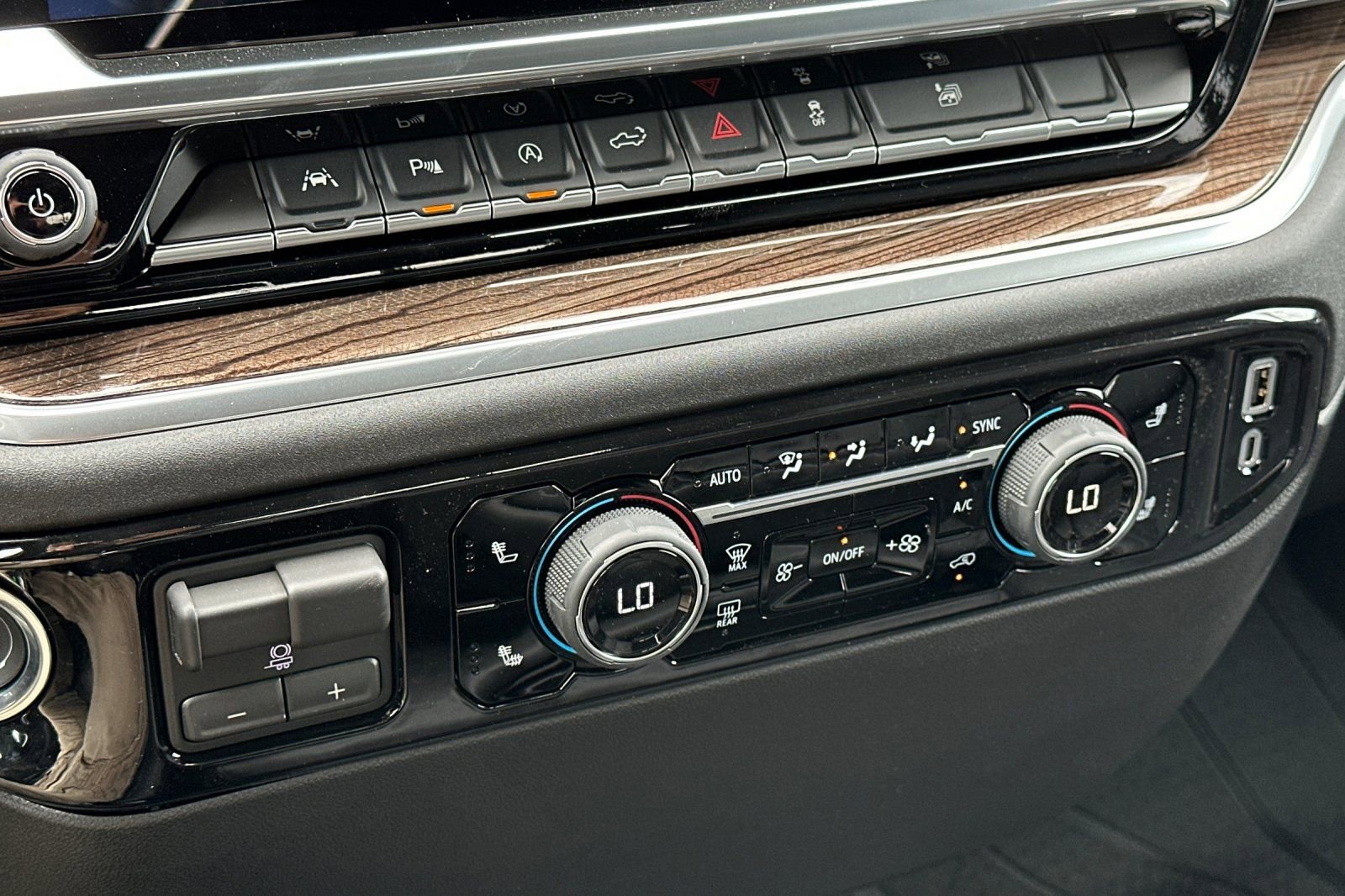 New 2026 Chevrolet Silverado 1500 LT w/ Safety Package image 20