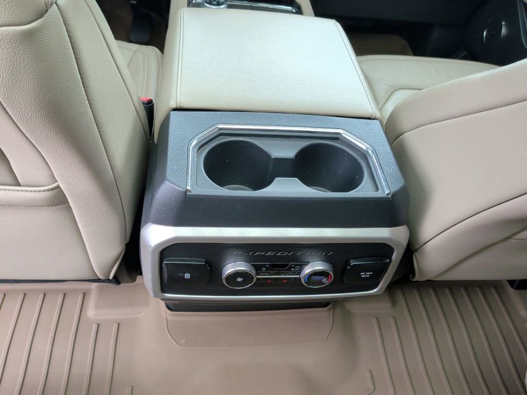 Used 2023 Ford Expedition Limited image 43