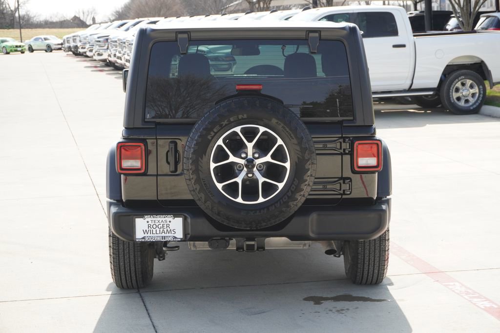 Used 2024 Jeep Wrangler Sport S image 4