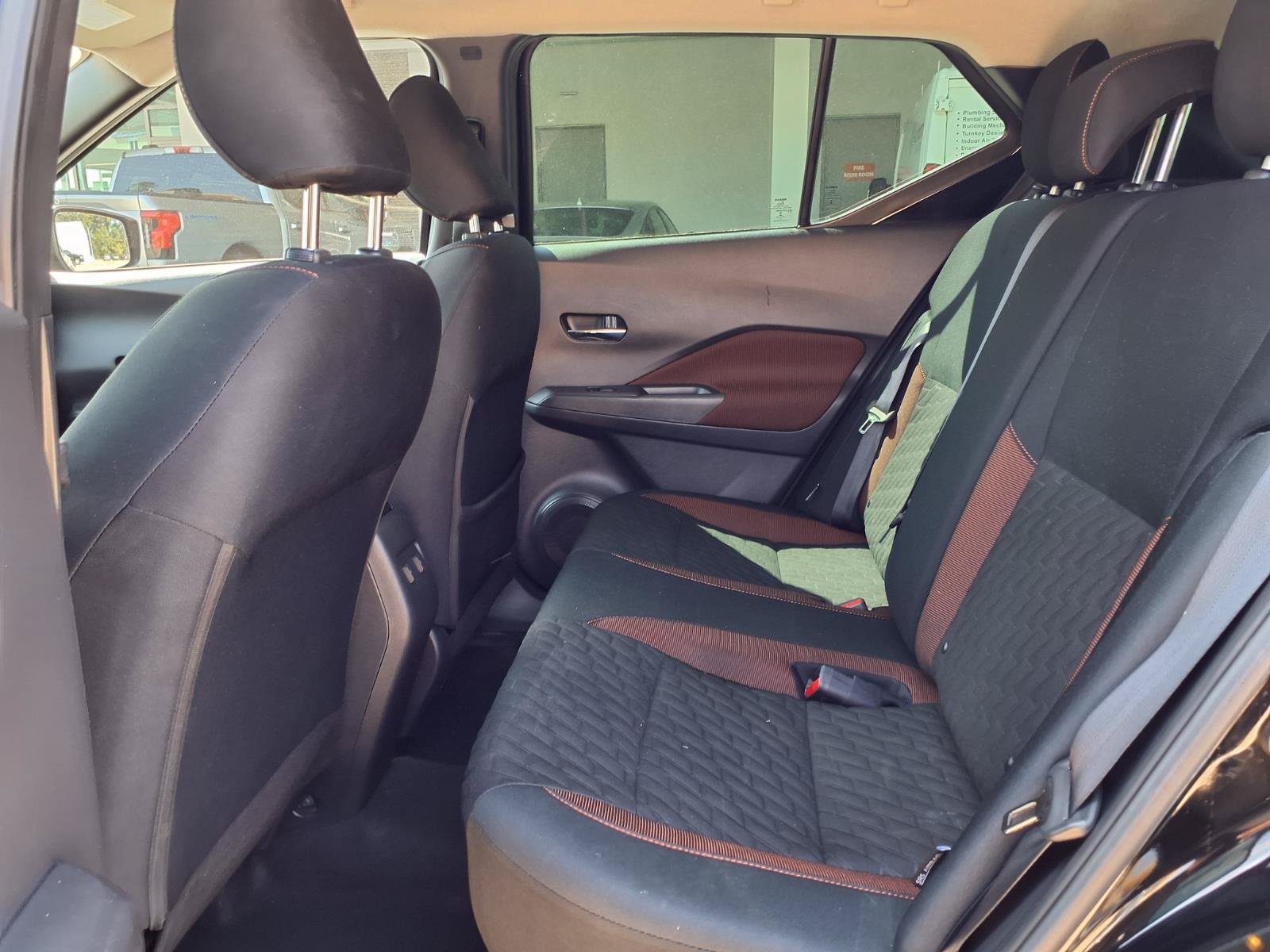 Used 2023 Nissan Kicks SR FWD image 11