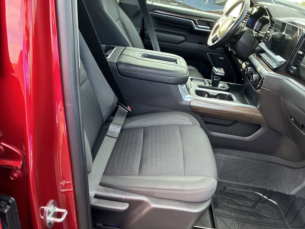 Used 2022 Chevrolet Silverado 1500 LT Trail Boss w/ Convenience Package II image 21