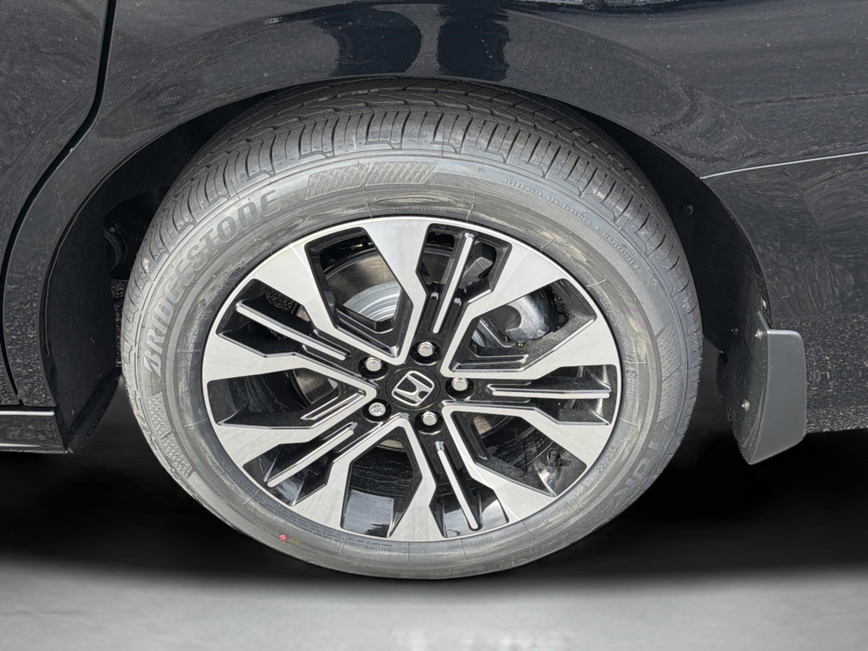 New 2026 Honda Odyssey Elite image 15