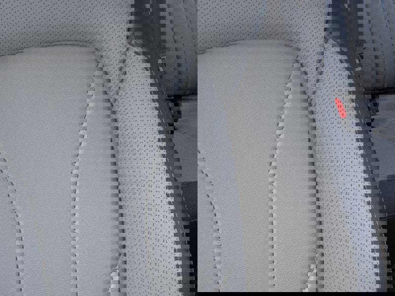 New 2025 Ford Escape SE w/ PHEV Premium Package image 16