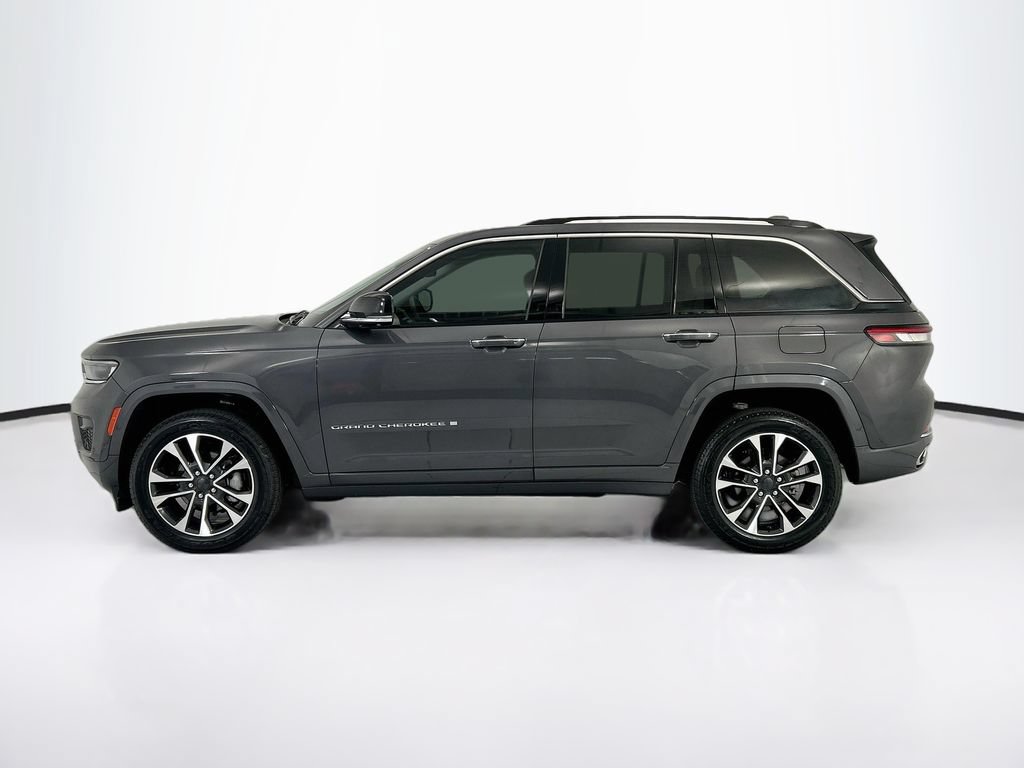 Used 2022 Jeep Grand Cherokee Overland w/ Adv Protech Group III RWD image 8
