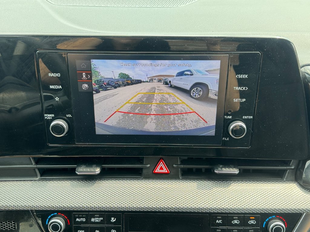 Certified 2023 Kia Sportage LX AWD/4WD image 18