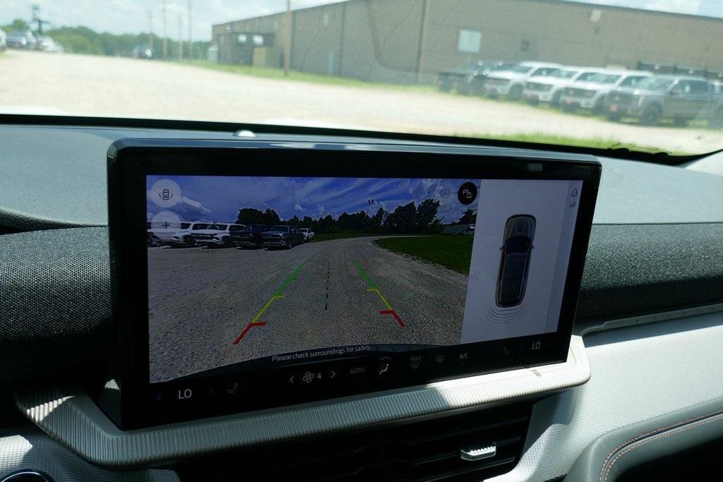 New 2025 Ford Explorer Active w/ Active Comfort Package image 20