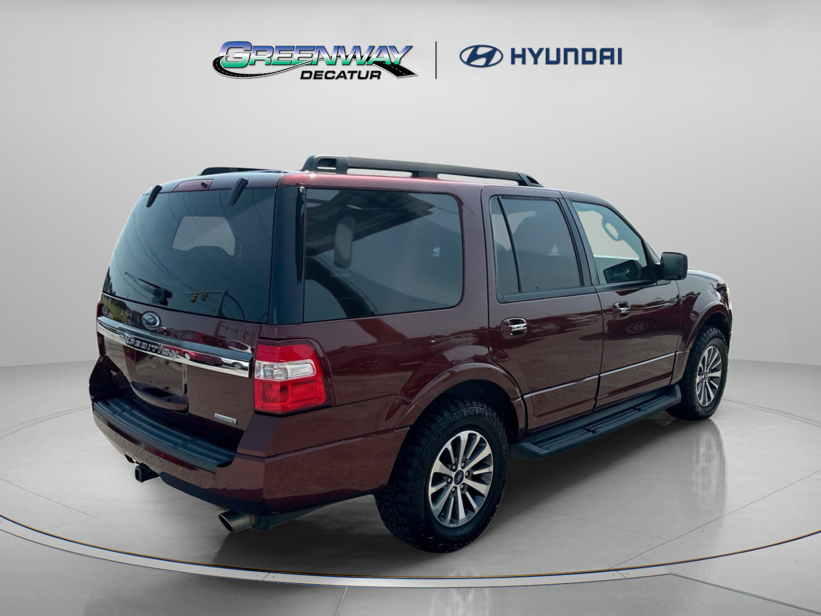 Used 2017 Ford Expedition XLT RWD image 8