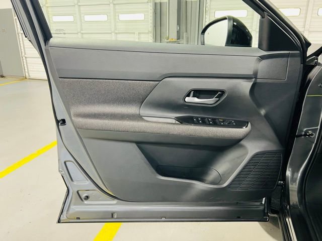 New 2026 Nissan Kicks SV image 22