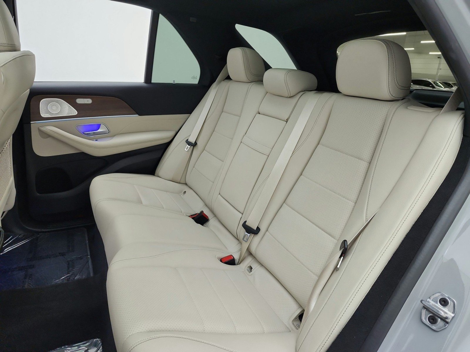 Certified 2025 Mercedes-Benz GLE 450e 4MATIC image 13
