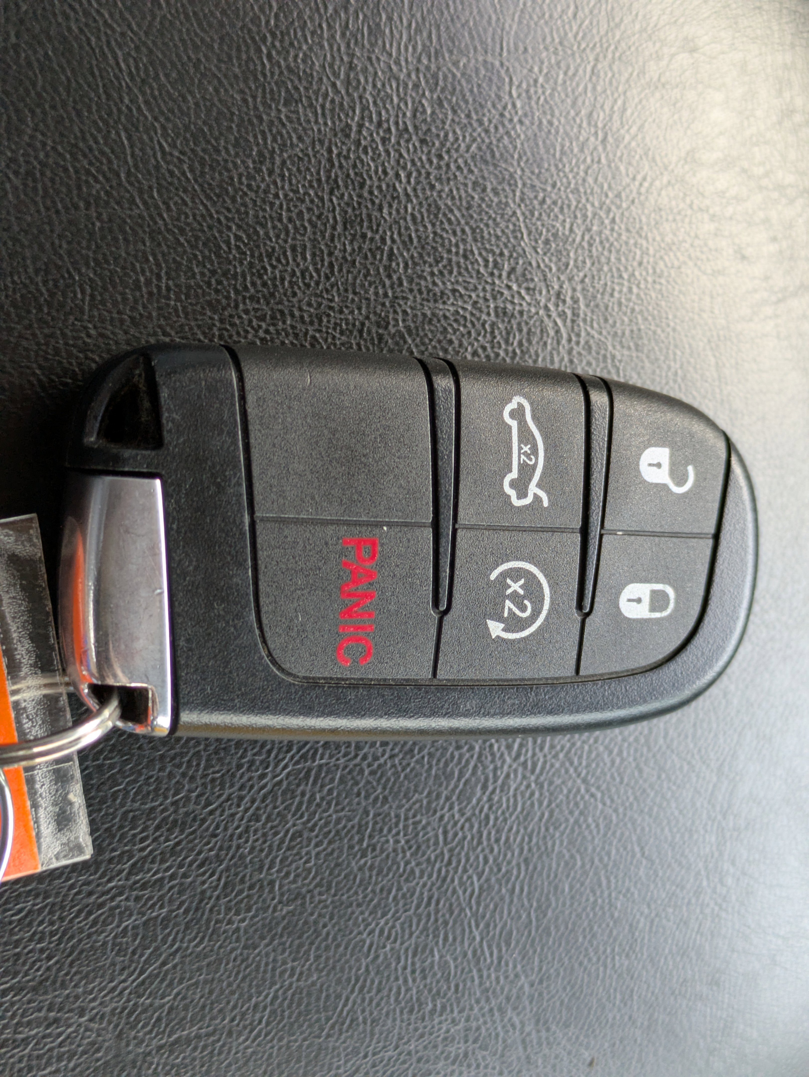 Used 2015 Chrysler 300 Limited image 32