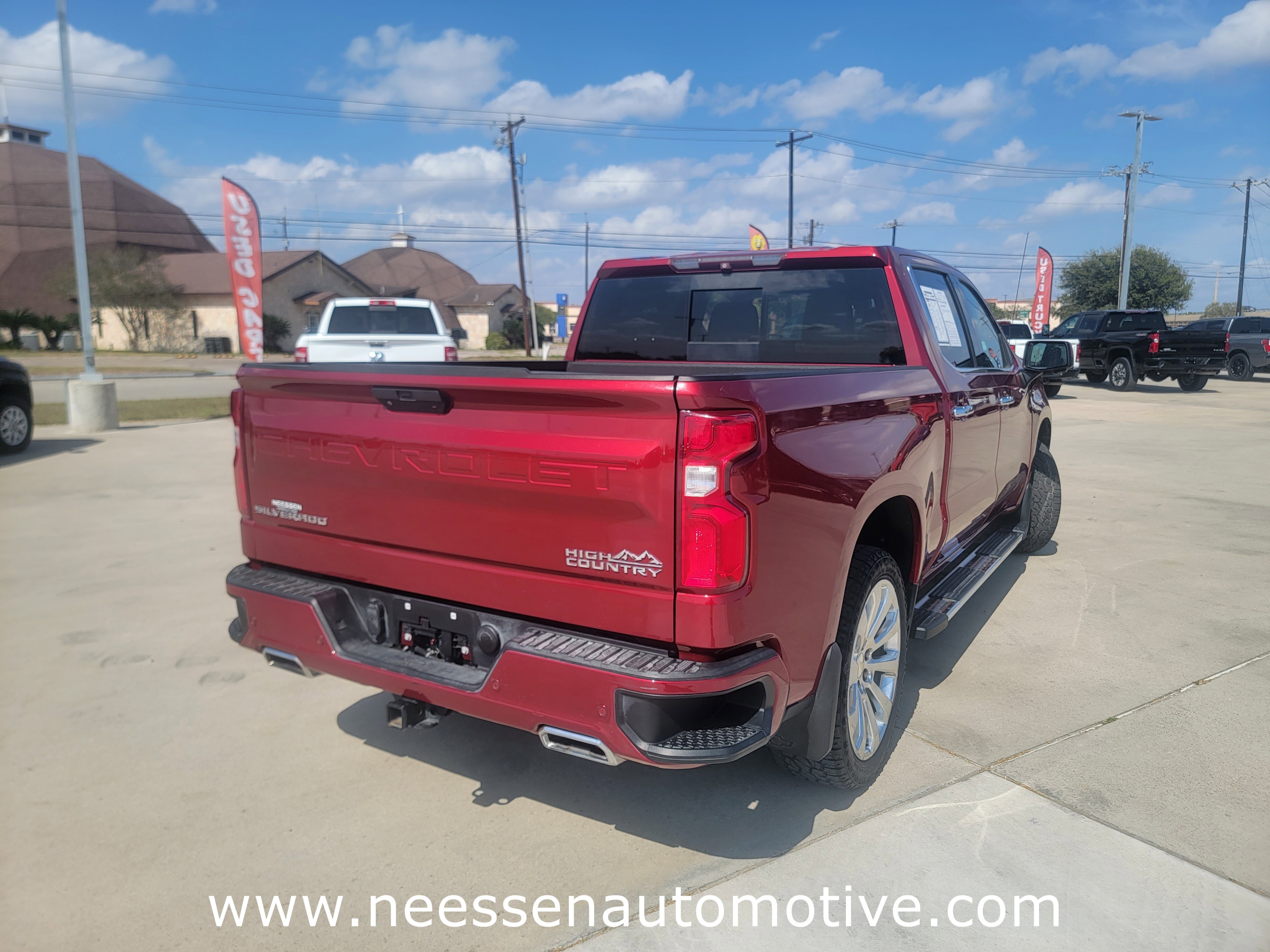 Used 2019 Chevrolet Silverado 1500 High Country w/ Technology Package image 7