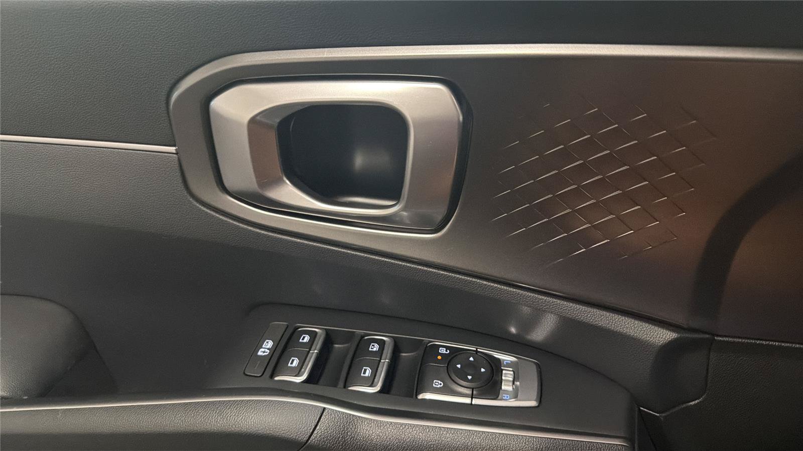 Used 2025 Kia Sorento EX AWD/4WD image 23
