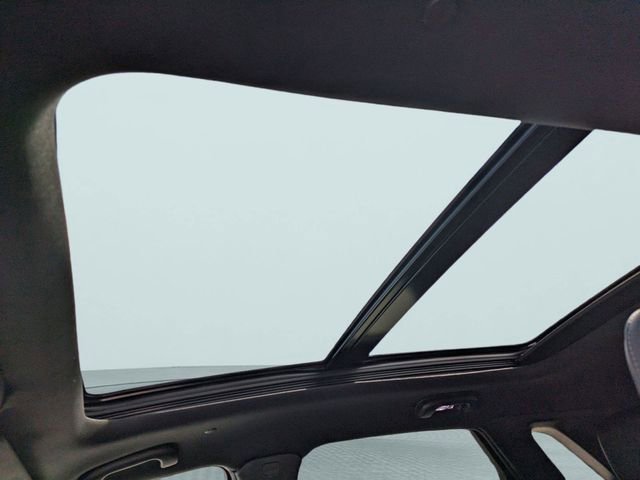 Certified 2025 Cadillac XT5 Premium Luxury image 21