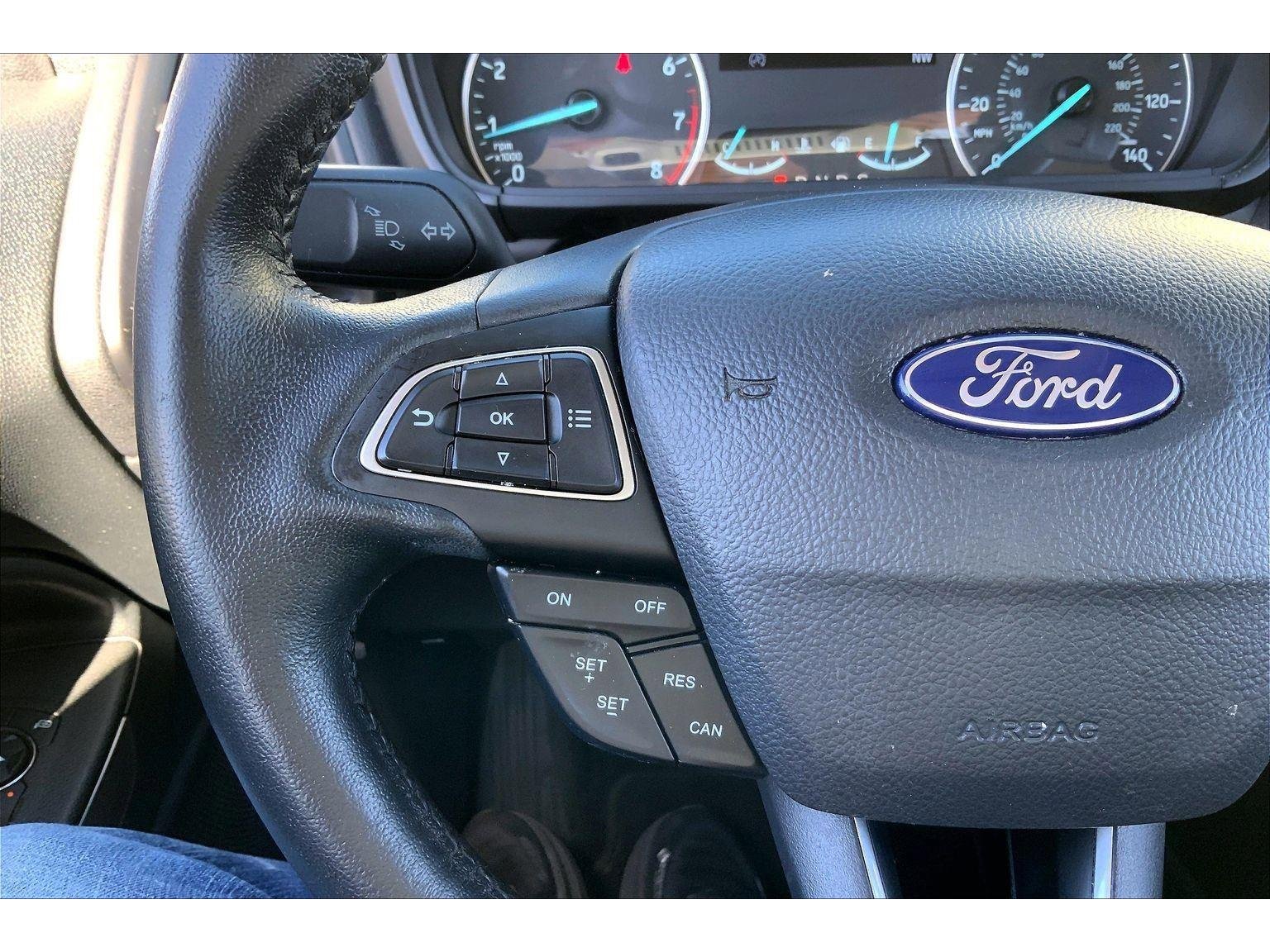 Used 2020 Ford EcoSport Titanium image 17