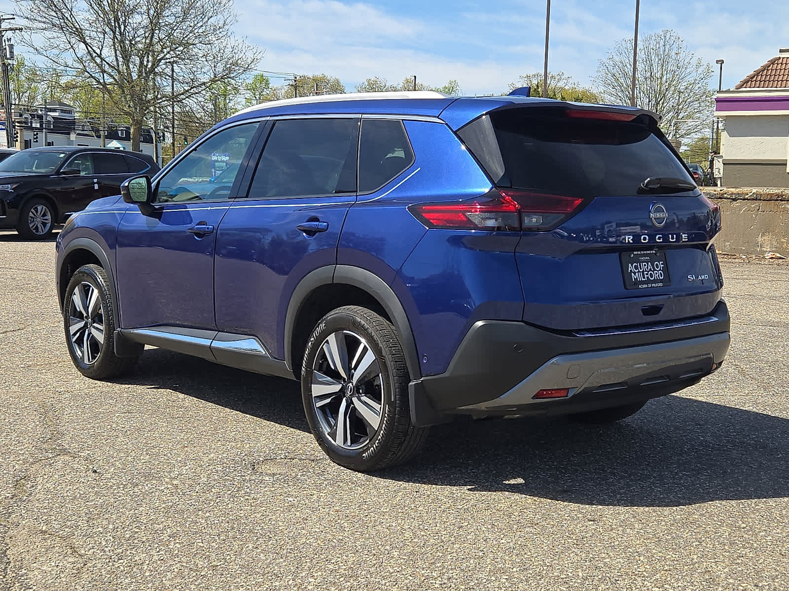 Used 2023 Nissan Rogue SL w/ SL Premium Package AWD/4WD image 7