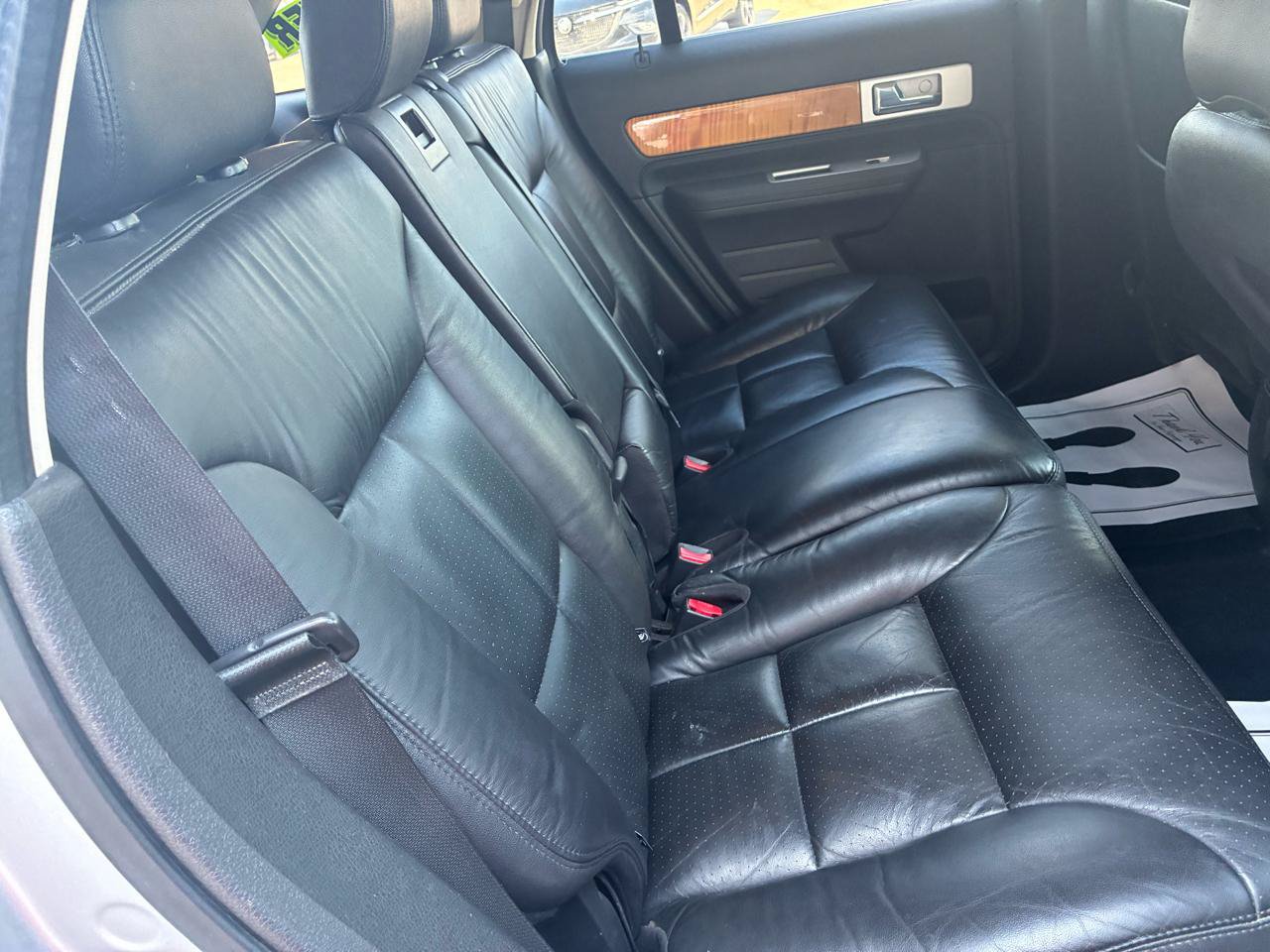 Used 2010 Lincoln MKX AWD image 11