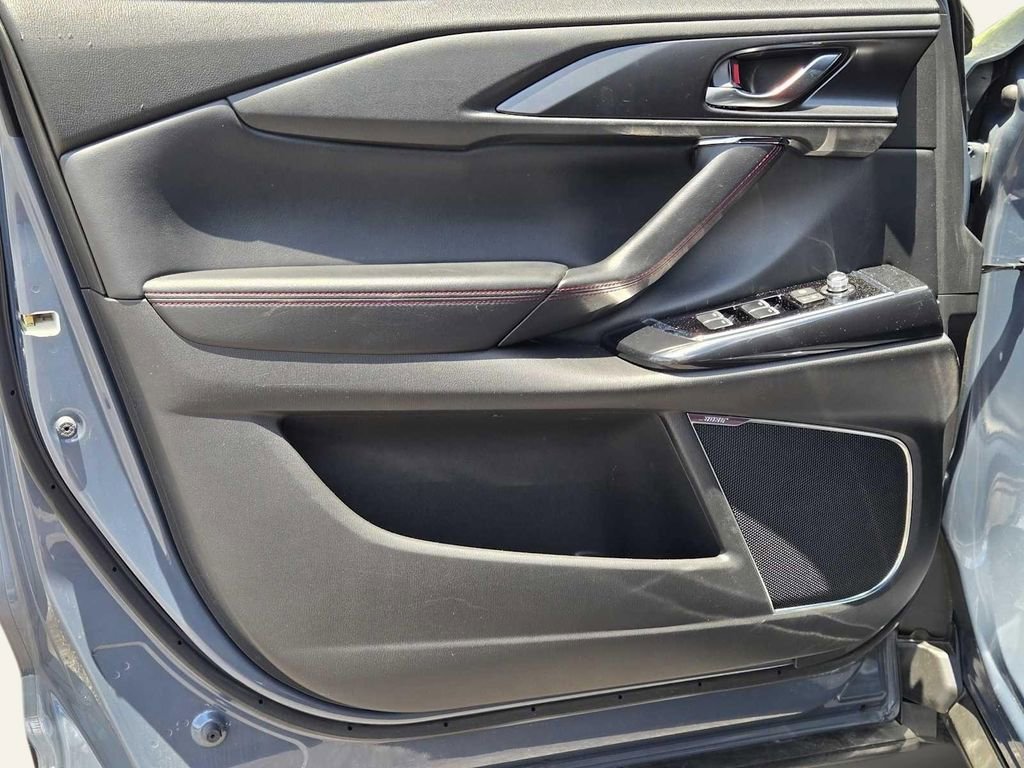 Used 2021 MAZDA CX-9 Carbon Edition FWD image 21