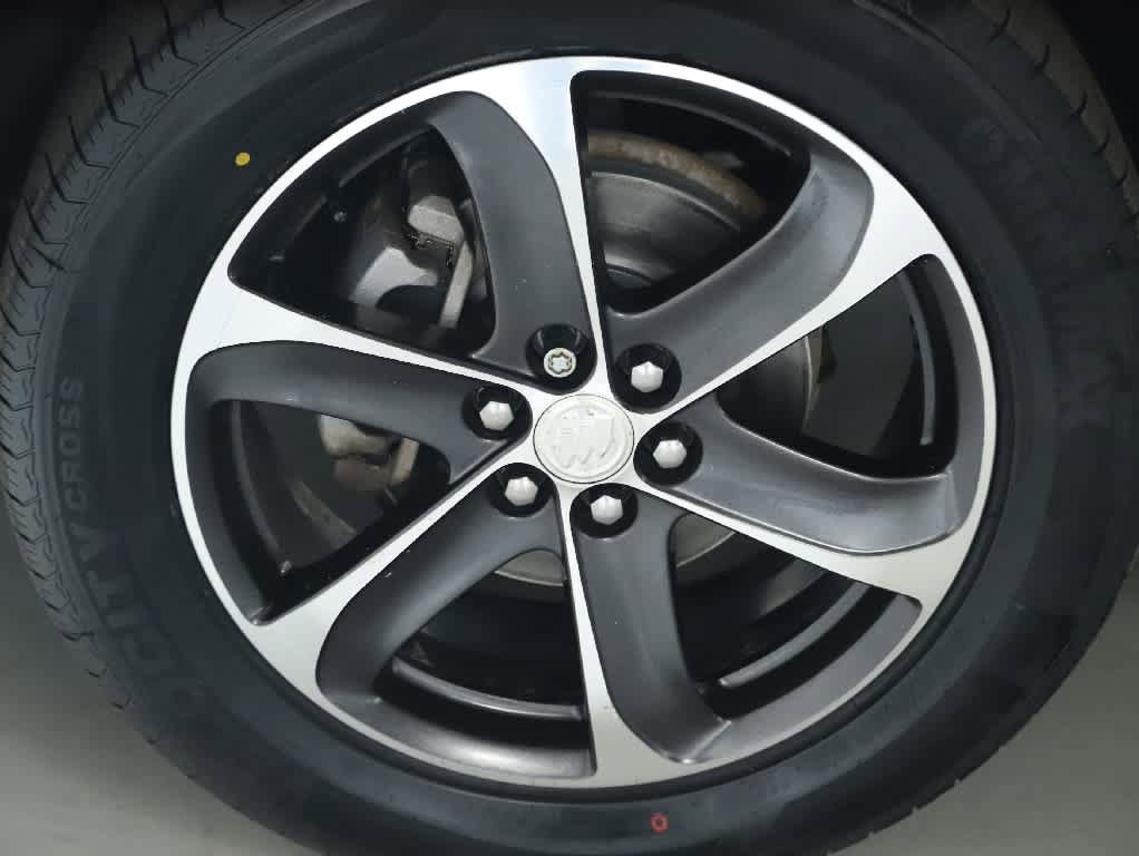 Used 2020 Buick Enclave Essence w/ Sport Touring Edition FWD image 40