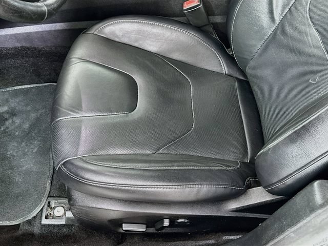 Used 2017 Ford Fusion Energi Titanium FWD image 24