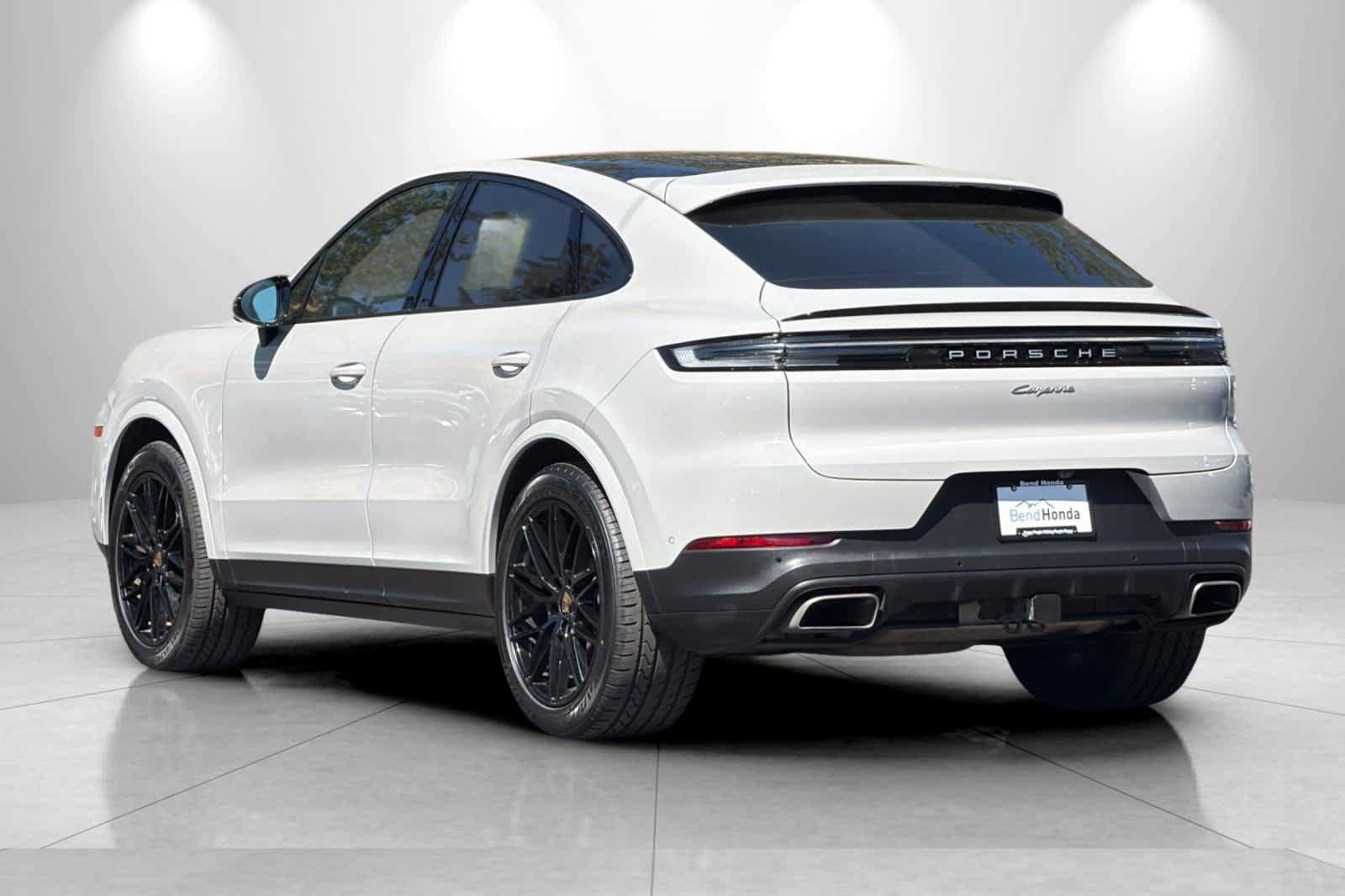 Used 2024 Porsche Cayenne Coupe AWD/4WD video 2