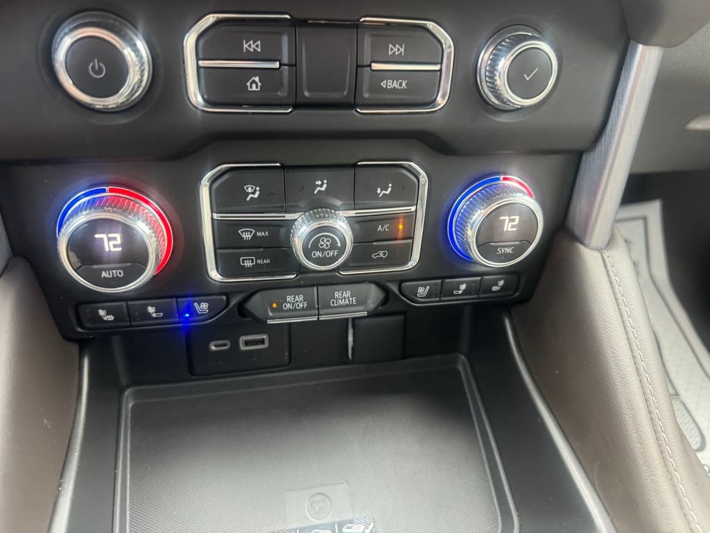 Used 2022 GMC Yukon SLT w/ SLT Luxury Package AWD/4WD image 27