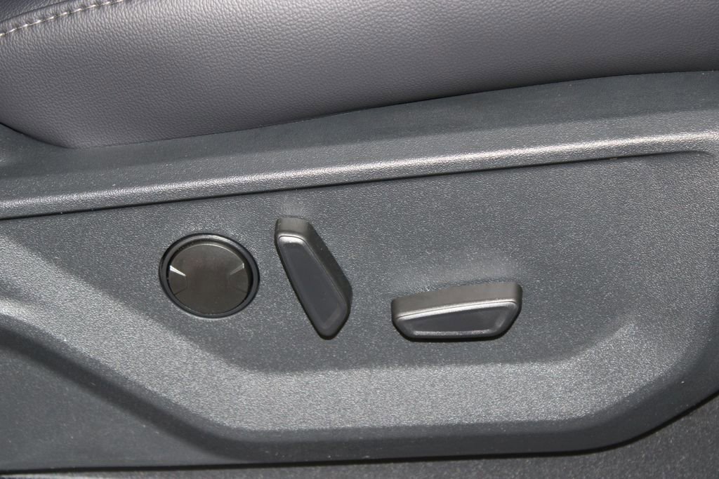 New 2026 Ford F150 Lariat w/ Equipment Group 501A Mid image 28